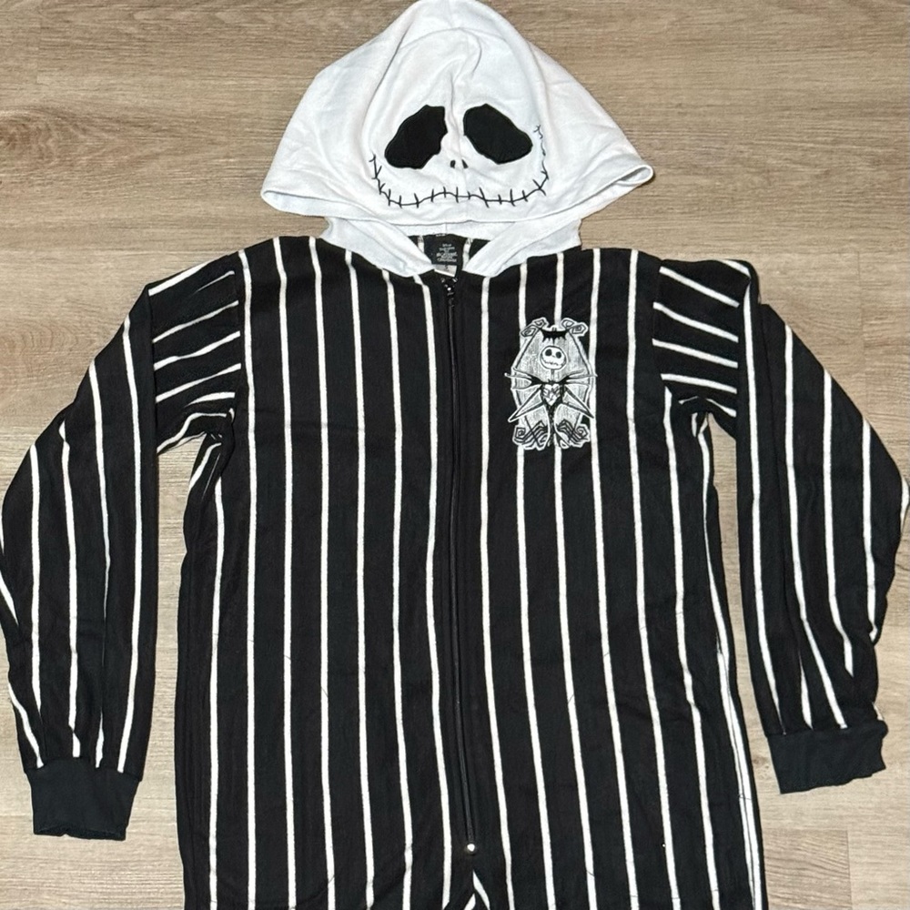 Jack Skellington The Nightmare Before Christmas Adult Pajama Costume Onesie Sz S - Picture 2 of 9